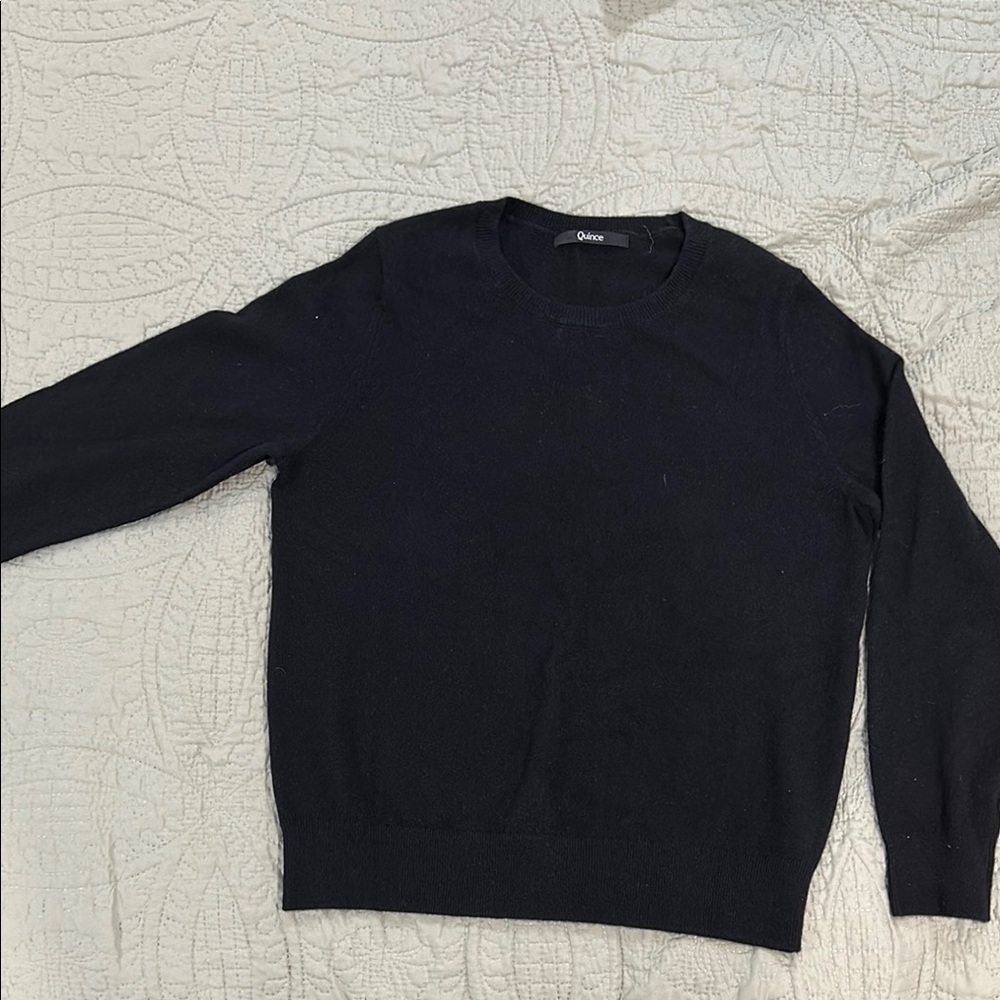 Women’s cashmere crew